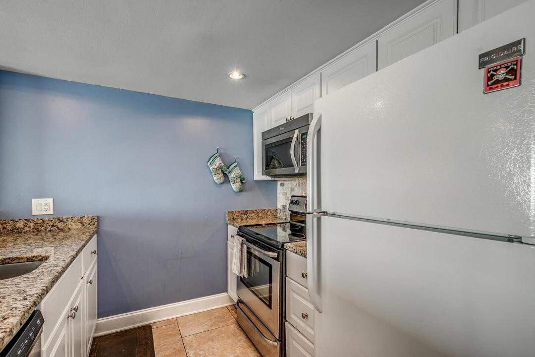 マートルビーチ Oceanfront 2Br At Blue Waterヴィラ エクステリア 写真